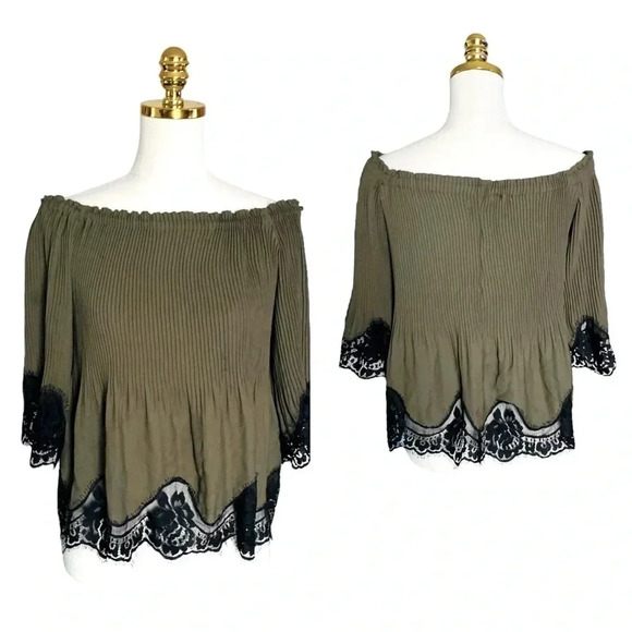 DELFI COLLECTIVE | SAMANTHA LACE TRIM COLD SHOULDER TOP IN OLIVE GREEN SIZE XS - Picture 7 of 11